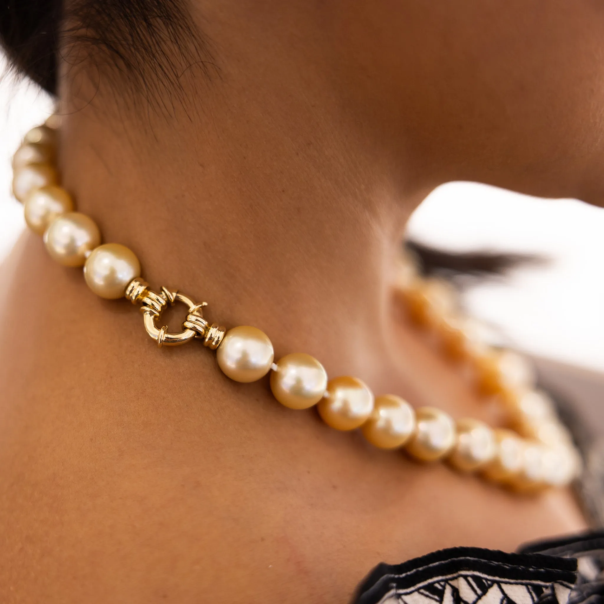 18-19" South Sea Gold Pearl Strand with Gold Clasp - 13-16mm
