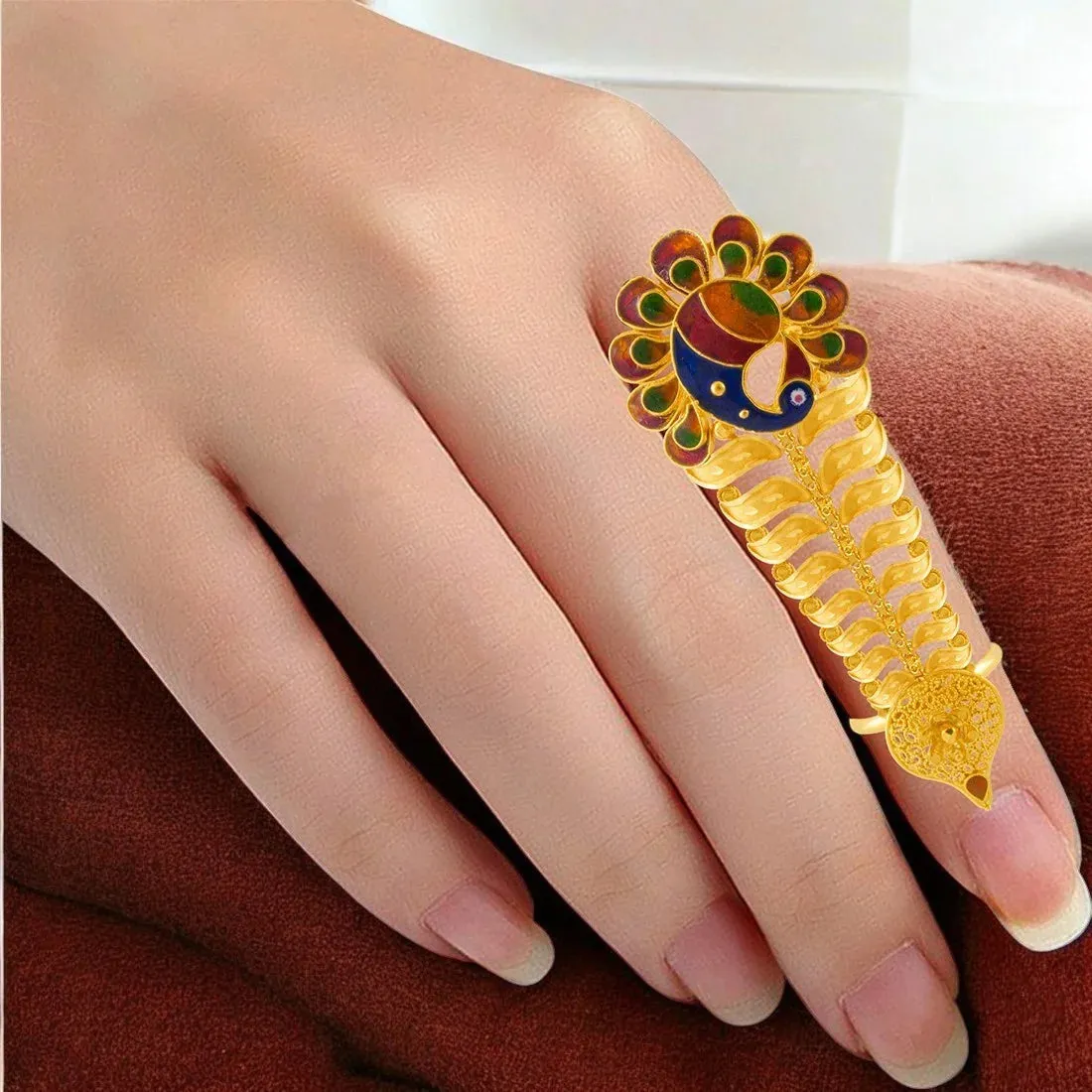 22K Gold Ring with Vibrant Peacock Motif & Feather Details