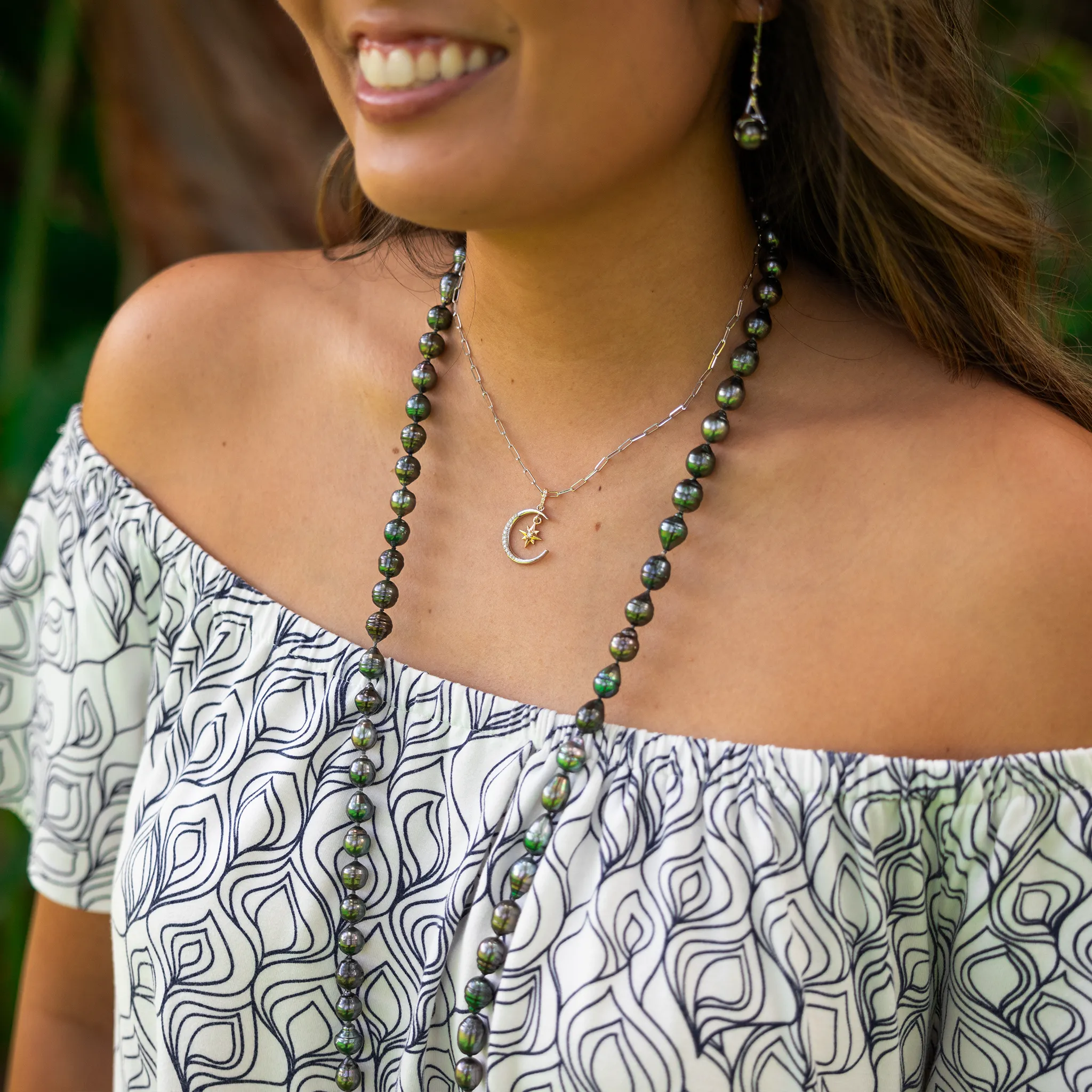 38-41" Tahitian Black Pearl Strand - 8-10mm