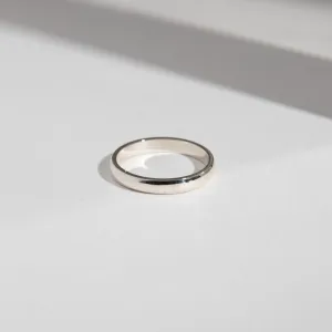 3mm Domed Band in Gold
