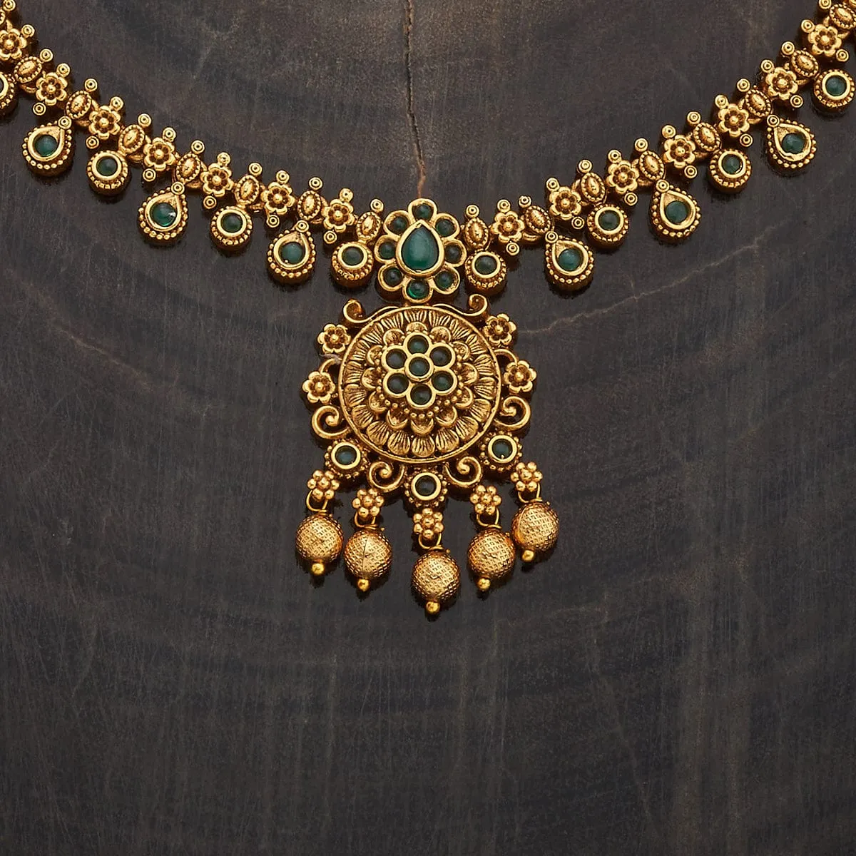 Antique Necklace 175842
