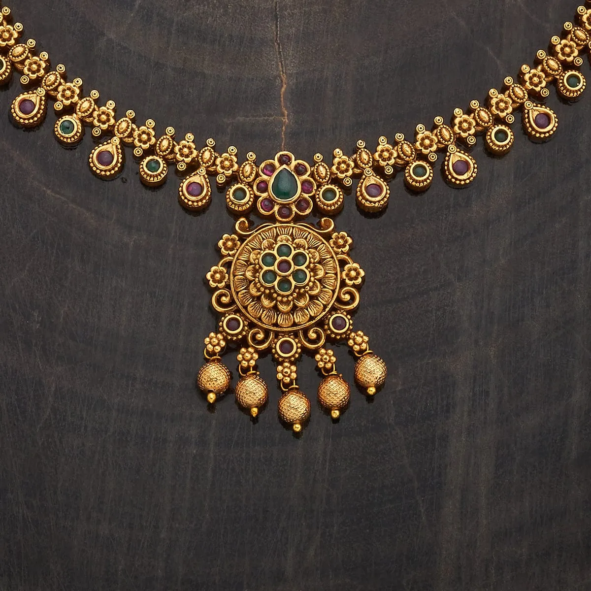 Antique Necklace 175842