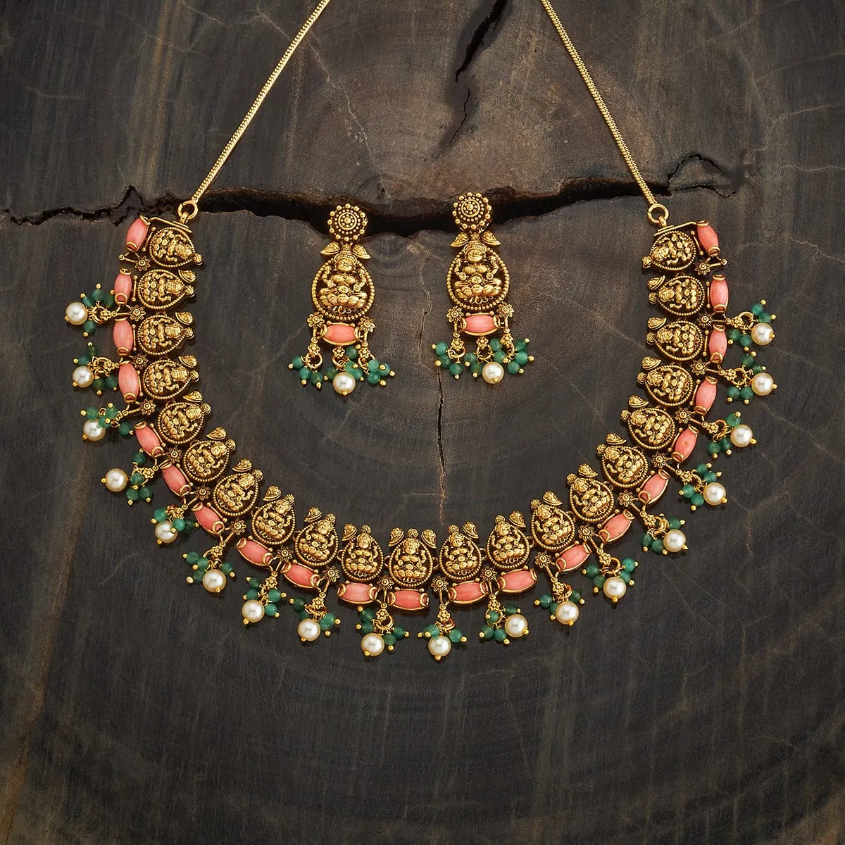 Antique Necklace 185555