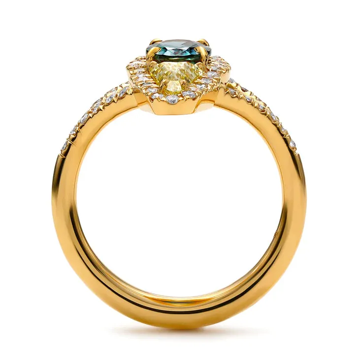 Apex Alexandrite Ring