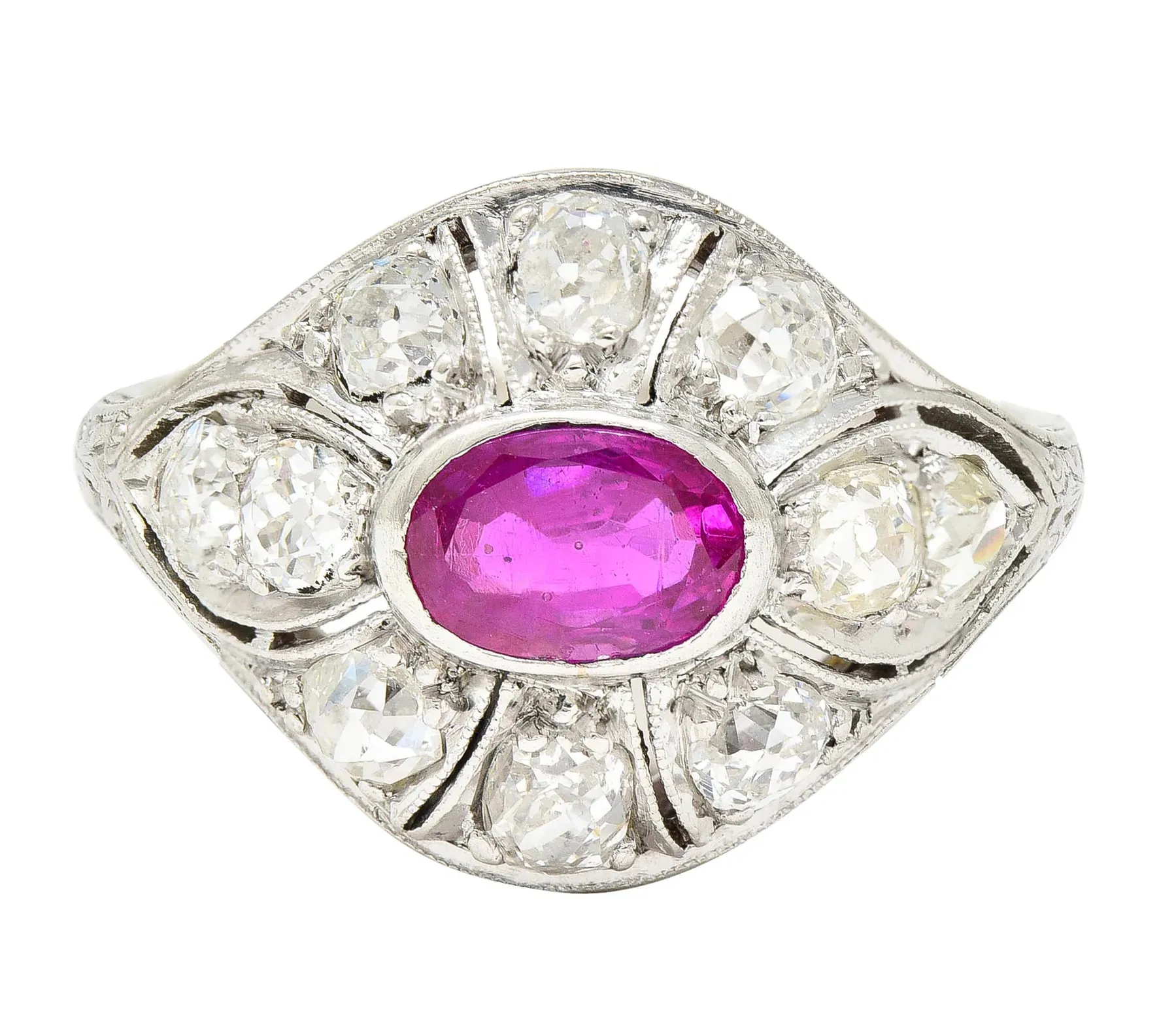 ART DECO 1.66 CTW OVAL CUT RUBY DIAMOND 18 KARAT WHITE GOLD BOMBAY DINNER RING