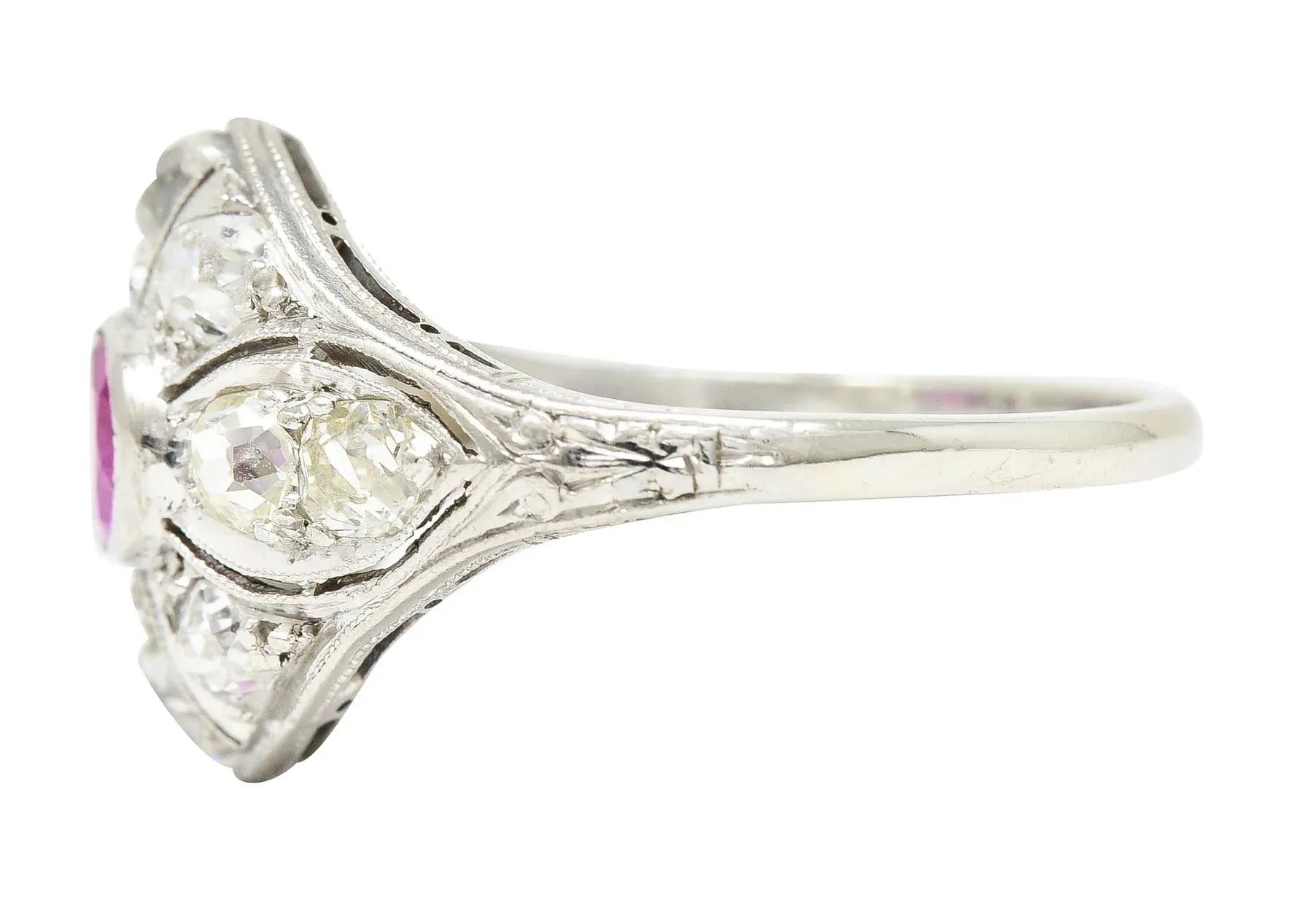 ART DECO 1.66 CTW OVAL CUT RUBY DIAMOND 18 KARAT WHITE GOLD BOMBAY DINNER RING