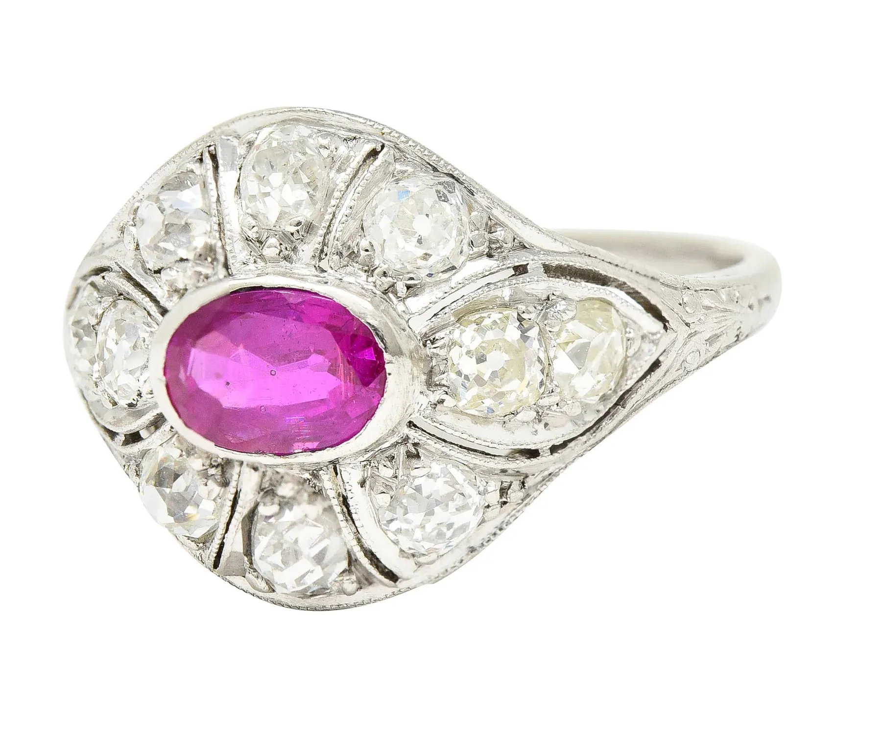 ART DECO 1.66 CTW OVAL CUT RUBY DIAMOND 18 KARAT WHITE GOLD BOMBAY DINNER RING