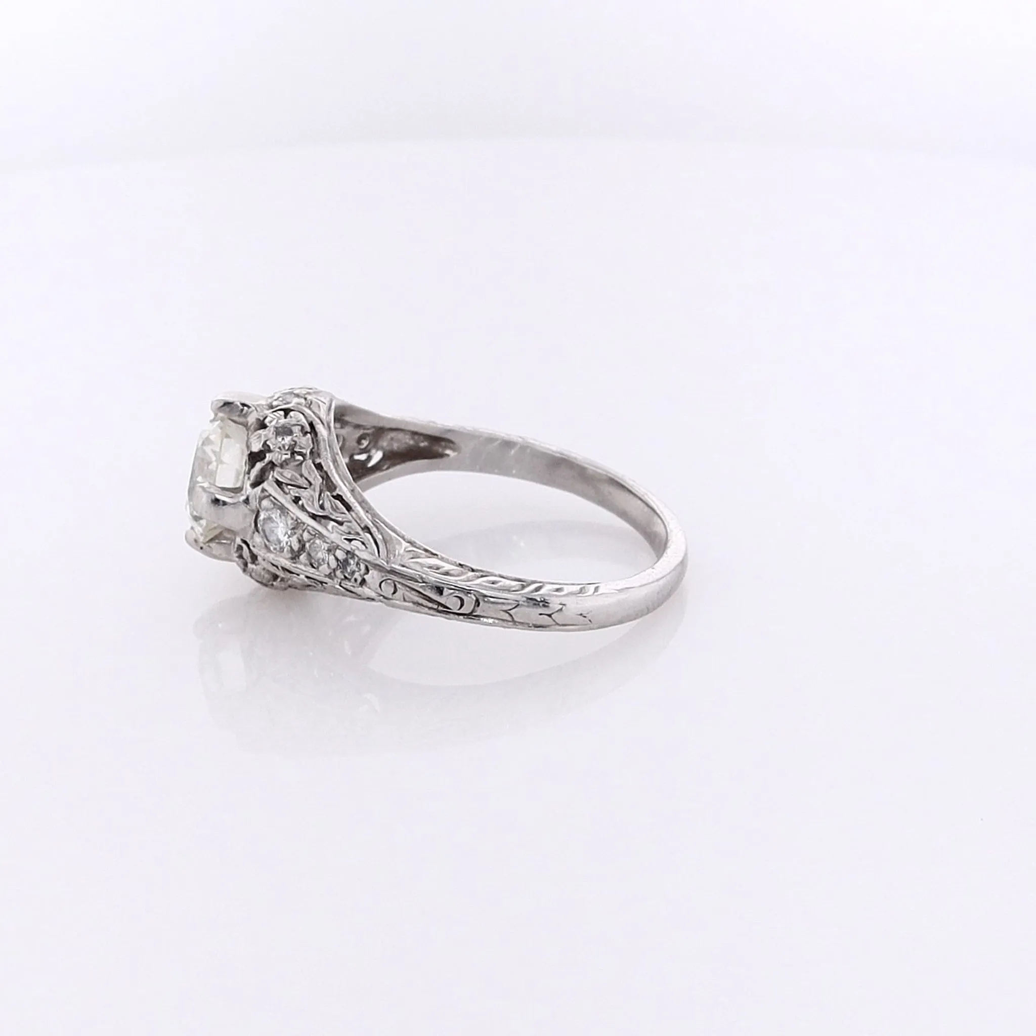 Estate Platinum Vintage Filagree Diamond Ring