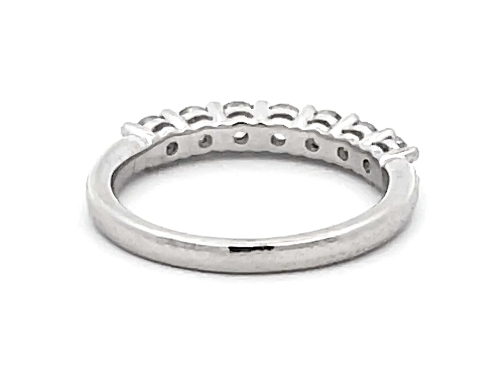 G, VS, 7 Diamond Band Ring Platinum