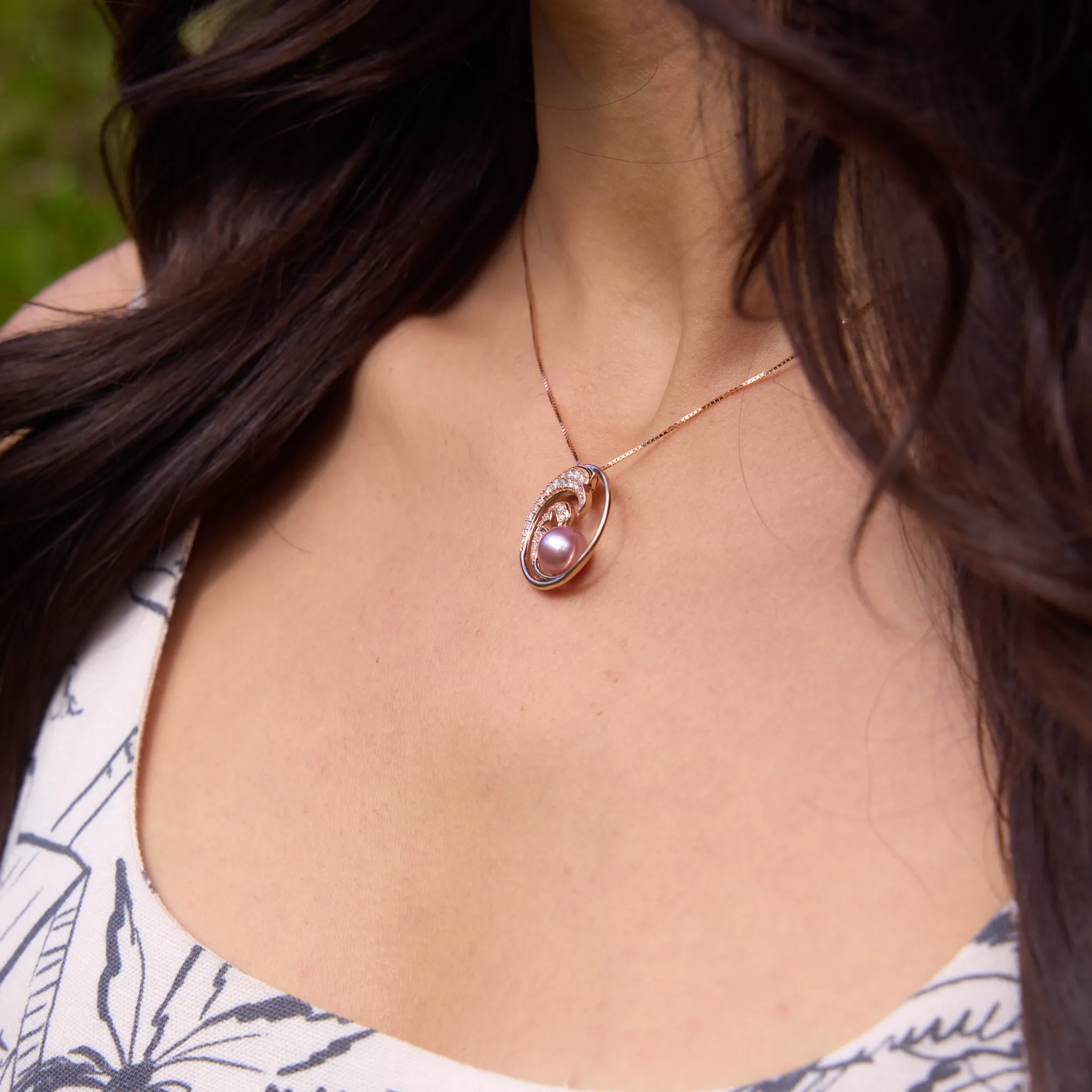 Nalu Lilac Freshwater Pearl Pendant in Rose Gold with Diamonds - 24mm