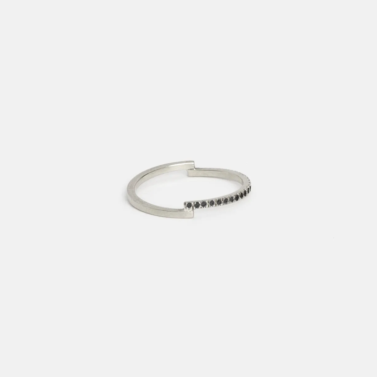 Pera Ring
