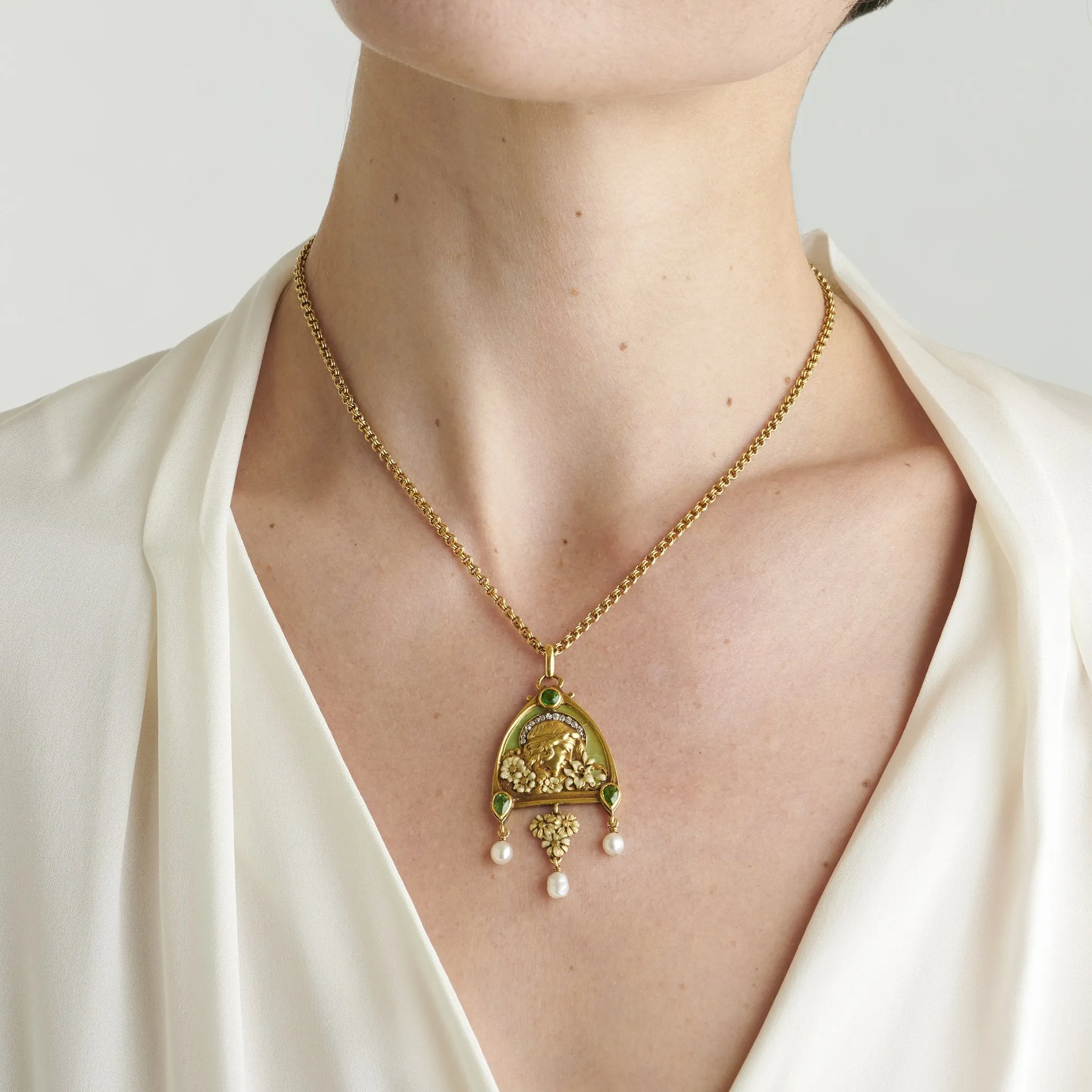 Plique-??-Jour Enamel ??Juliet?? Pendant Necklace