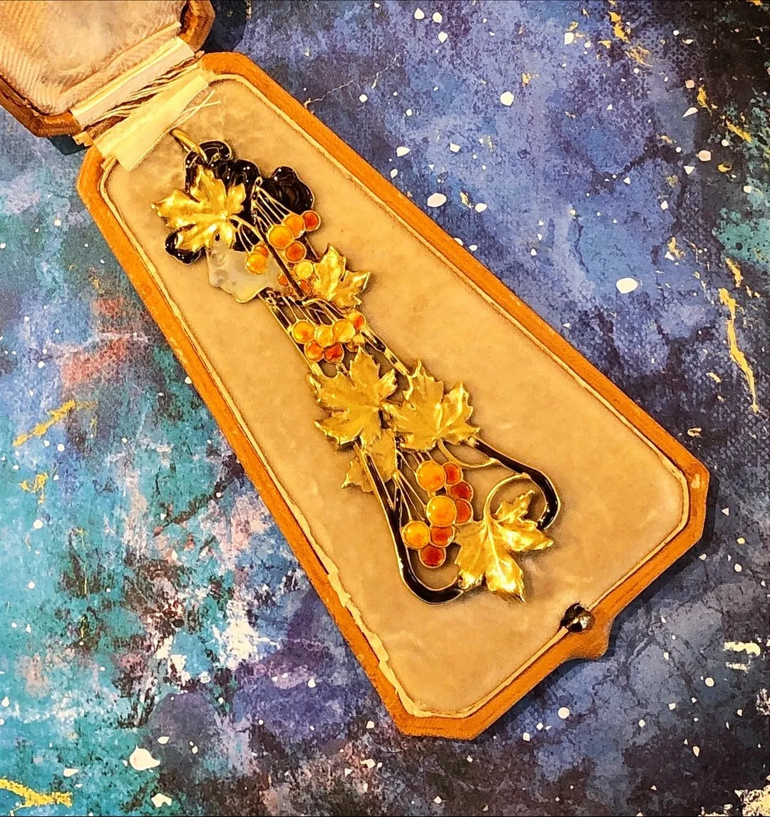 Ren?? Lalique ??Automne?? Gold and Basse-Taille Enamel Pendant