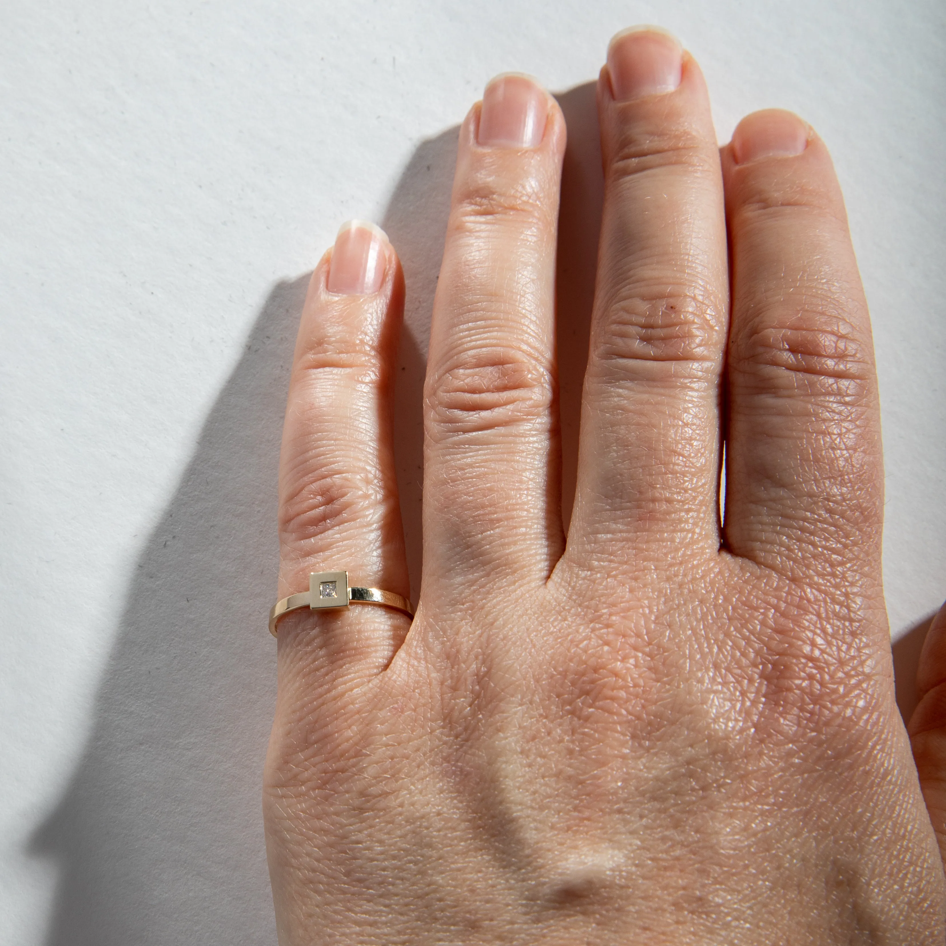 Sada Ring with Lab-grown diamond