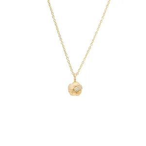 Sav 18K Gold Pendant w. 27 Diamonds