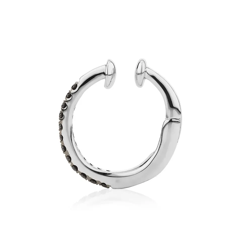 Single earring cuff with diamond simulants in 10 carat white gold and sterling silver