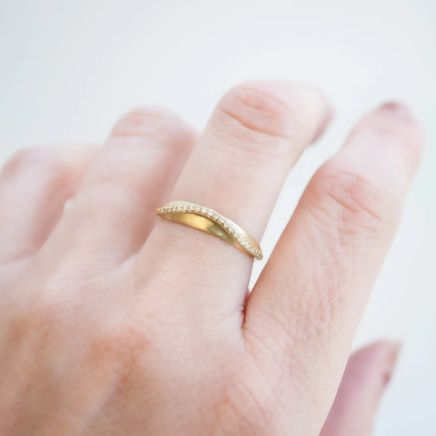 Wave Pav?? Diamond Ring